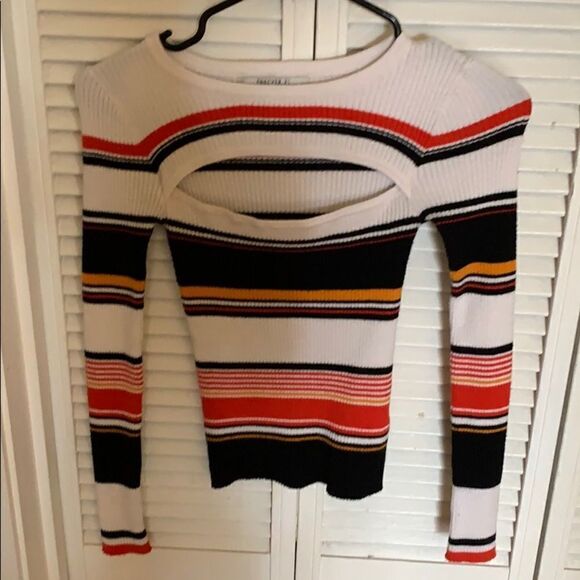 Forever 21 Cut Out Sweater - Picture 1 of 2